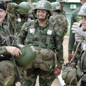 El interés de las mujeres por unirse al Ejército de Colombia este año fue masivo.