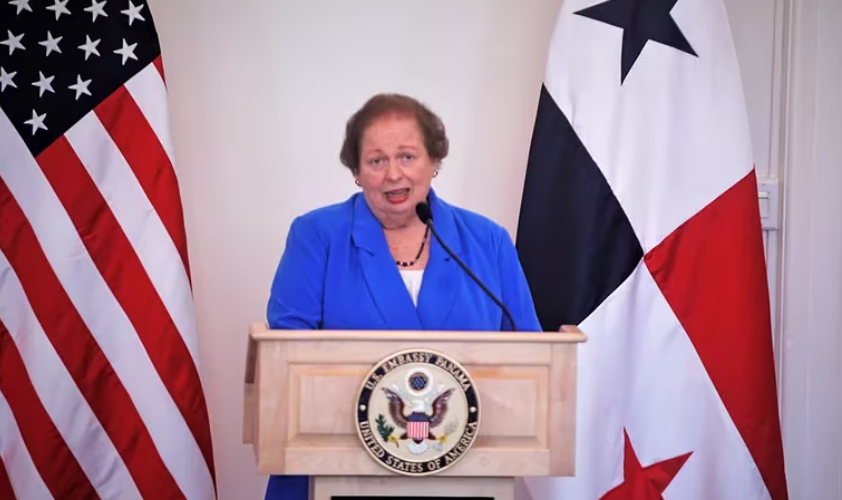 Una misión de alto nivel de EE.UU. llega a Panamá para abordar la situación de seguridad
