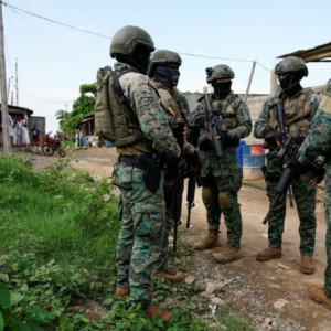 El gobierno de Ecuador propone un aumento de 214 millones de dólares en gastos de seguridad