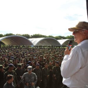 Ministro de Defensa de Colombia presenta su renuncia irrevocable
