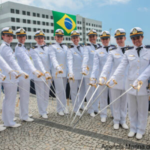 Mujeres en la Marina de Brasil: 45 años de historia